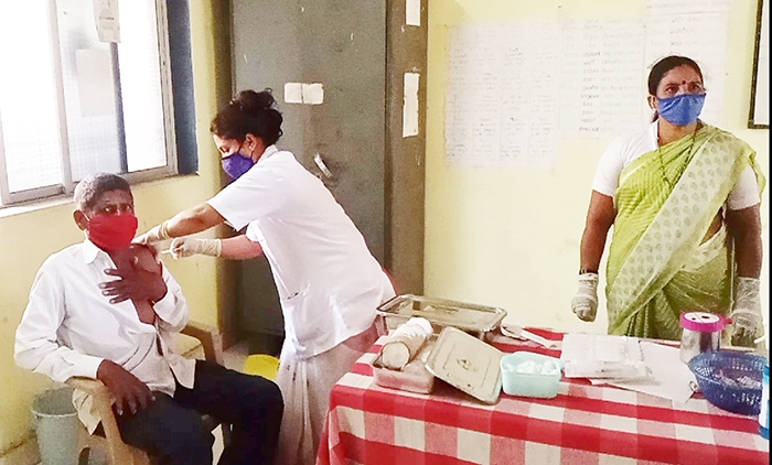 vaccination center in kha