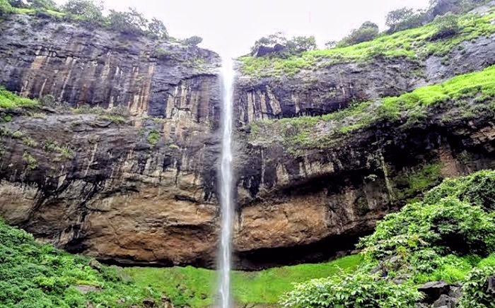 Pandavkada Waterfall_Khar