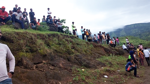 waterfall_Pali Bhutivali 