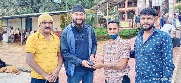 Matheran_Honesty_1 &