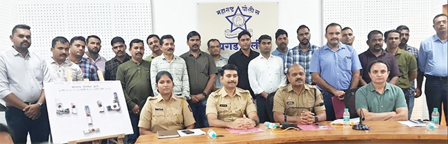 raigad police somnath gharge