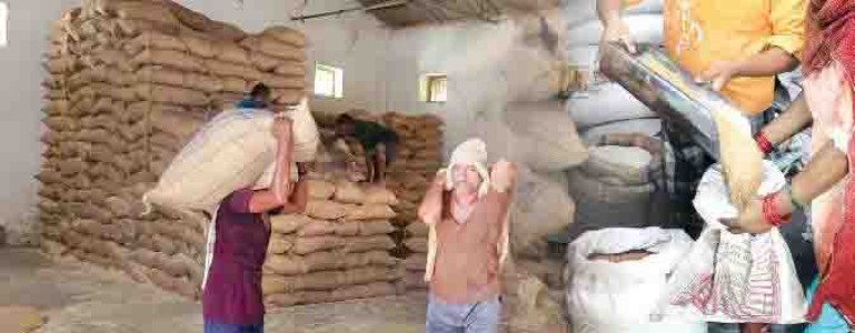 रेशन दुकानांवरील धान्य पुरवठा ठप्प , गोरगरीब लाभार्थी धान्यापासून वंचित